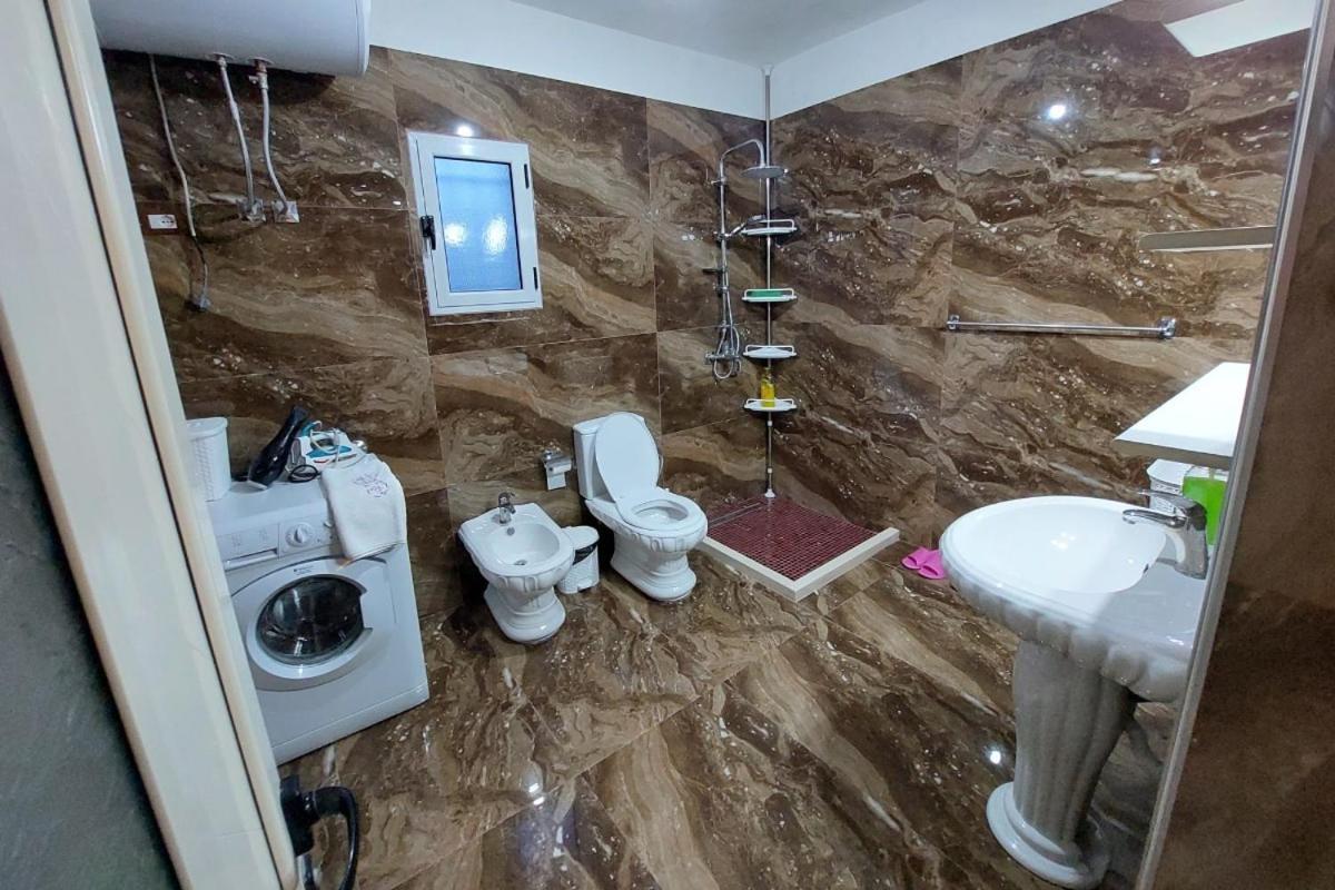 Villa Heljos Apartaments Vlore Exterior photo