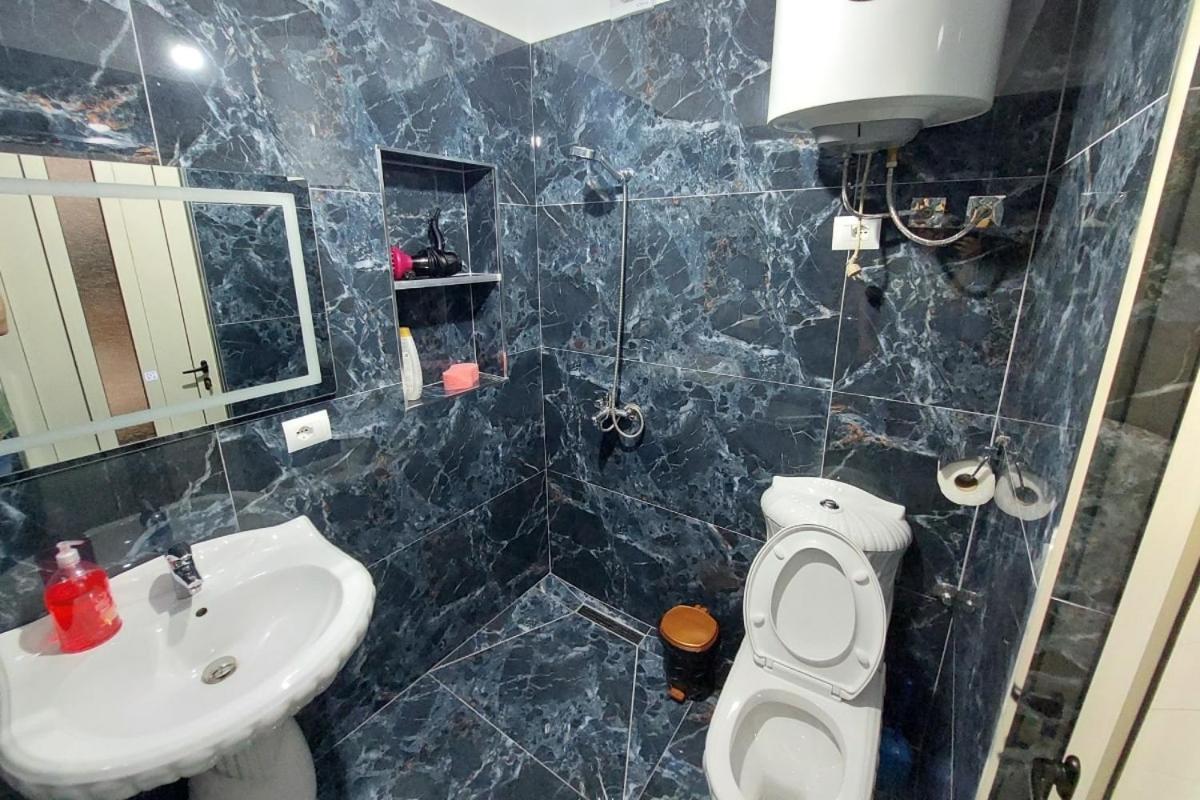 Villa Heljos Apartaments Vlore Exterior photo